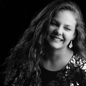 Meet your Posher, Kelsey